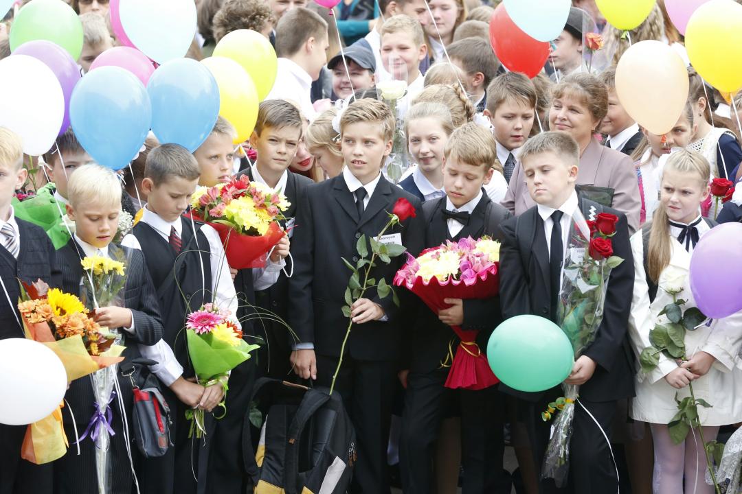 Сценарий 1 сентября линейка 2018 год экологии Сценарий 1 сентября линейка 2018 год экологии