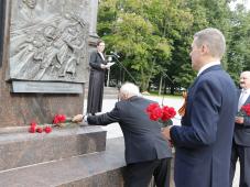 23 августа 2017 г. Великий Новгород. Митинг, посвященный Дню подвига самопожертвования в годы Великой Отечественной войны 1941-1945 гг. в бою на Новгородской земле Героя Советского Союза А.К. Панкратова. Фото Игоря Белова