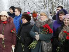 15 февраля 2016 г. Великий Новгород. Торжественный митинг у мемориала Афганистан болит в моей душе. Фото Игоря Белова