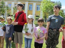 1 июня 2022г. Великий Новгород, школа №20 имени Кирилла и Мефодия. Фотография управления по работе со СМИ