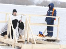 18 января 2017 г. Великий Новгород. Чин освящения воды на Новгородском водоканале. Фото Игоря Белова, из архива отдела - пресс-центра администрации Великого Новгорода