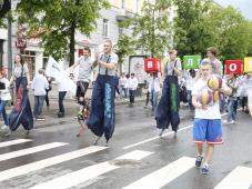 10 июня 2017 г. Великий Новгород празднует свое 1158-летие. День города. Праздничное шествие предприятий и организаций города &quot;Мы вместе!&quot;. Фото Игоря Белова