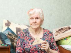 Александра Ивановна Щенникова, 92 года, труженица тыла, награждена медалью «За трудовую доблесть в годы Великой Отечественной войны 1941–1945 годов», кандидат медицинских наук. Фото Людмилы Степико