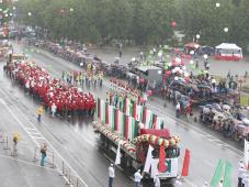 10 июня 2017 г. Великий Новгород празднует свое 1158-летие. День города. Праздничное шествие предприятий и организаций города &quot;Мы вместе!&quot;. Фото Игоря Белова