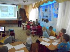10 февраля 2017 г. Великий Новгород. Мастер-класс по лоскутной мозаике в детском саду. Фото предоставлено отделом -центром по работе с населением по месту жительства &quot;Северный&quot;