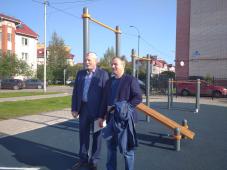 11 сентября 2021г. Великий Новгород, сквер Каберова (между ул. Каберова-Власьевской и Белорусской ул. в Псковском районе). Торжественное открытие новой спортивной площадки для занятия воркаутом. Фото управления по работе со СМИ