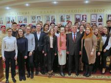 5 марта 2018 г. Великий Новгород. Встреча мэра Юрия Бобрышева с молодёжью города. Фото Александра Кочевника