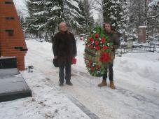 1 февраля 2018 г. Великий Новгород. Возложение цветов к могилам героев Сталинградской битвы. Фото Анны Михайловой
